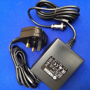 Yamaha PA-10 power supply for MG Mixers 230v 18.5V AC MG8/2FX UK PLUG