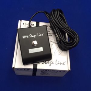 Single Latching Footswitch for Guitar amp fitted with 6.35mm ( 1/4" ) Jack plug FS-100